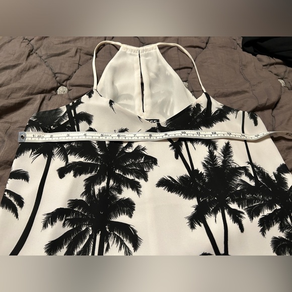 Express Black White Palm Print Tank XS - Picture 4 of 5